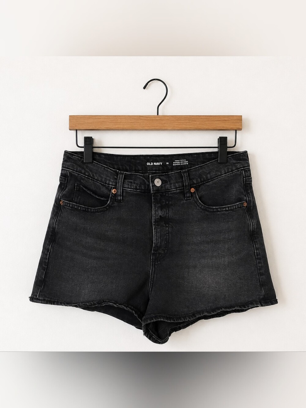 4/$15🟢•Old Navy Black Denim Sky-Hi A-Line Higher High Rise Shorts